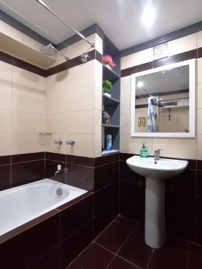 Condo Azur Suites E507 Near Airport, Netflix, Stylish, Cozy With Swimming Pool Lapu-Lapu City Kültér fotó