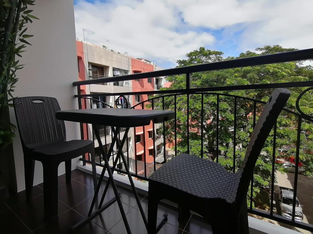 Condo Azur Suites E507 Near Airport, Netflix, Stylish, Cozy With Swimming Pool Lapu-Lapu City Kültér fotó
